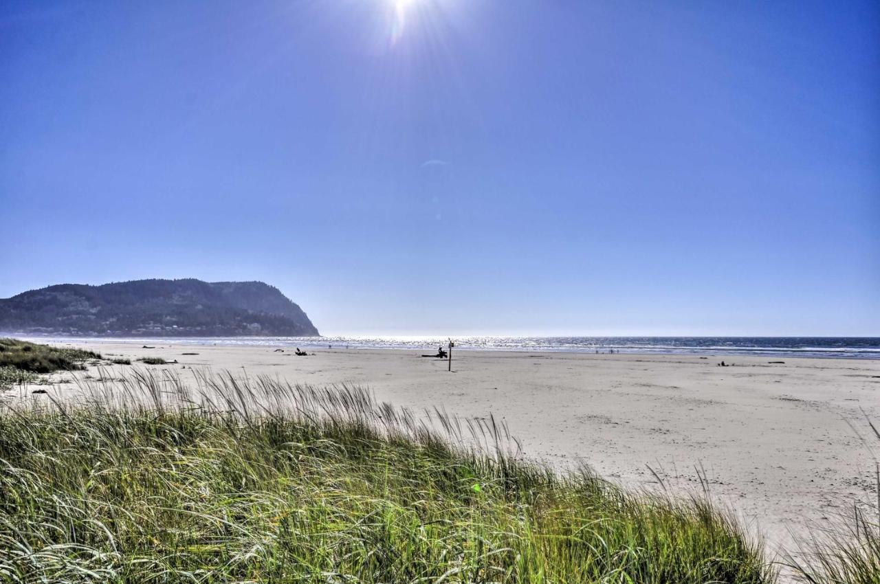 Sunny Seaside Home Walk To Beach And Promenade Exterior photo